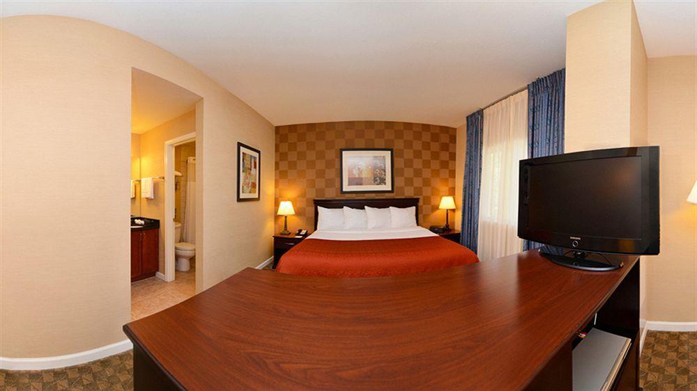 Quality Suites Ρόκβιλ Εξωτερικό φωτογραφία
